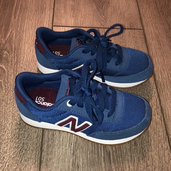 new balance 501 maroon